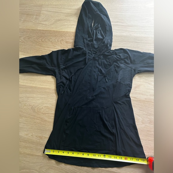 Lululemon Runbeam hoodie - 8 - Picture 9 of 11